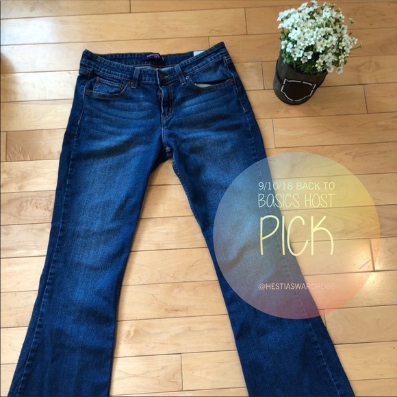 Levi's Denim - Womens Levi’s 518 jeans 👖